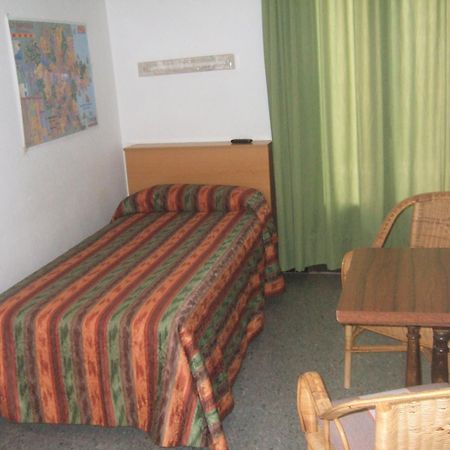 Hotel Can Catala L' Escala Zewnętrze zdjęcie