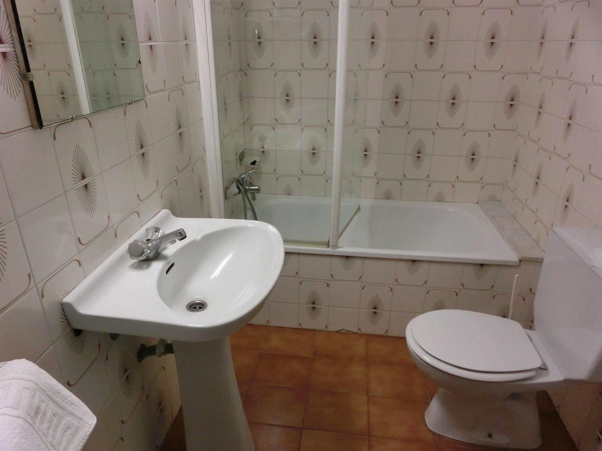 Hotel Can Catala L' Escala Zewnętrze zdjęcie