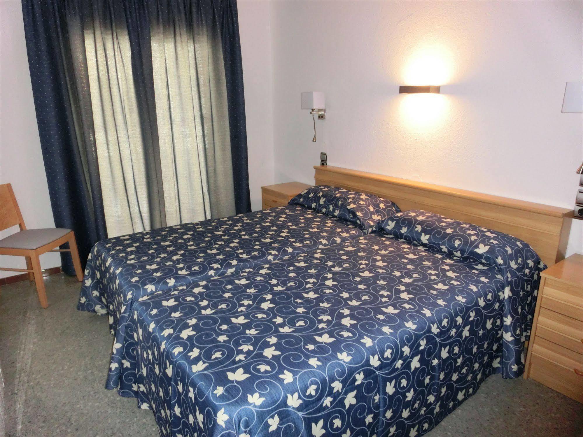 Hotel Can Catala L' Escala Zewnętrze zdjęcie